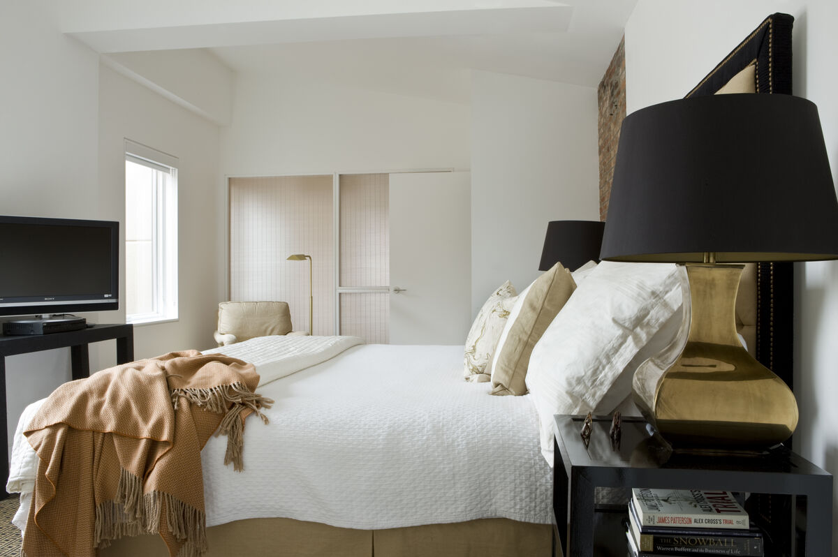 Historic DC home renovation bedroom design